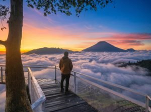 tambahkan_lautan_awan_2K_202605080645