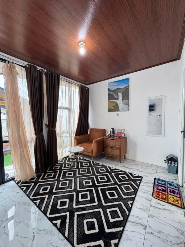 Villa 8