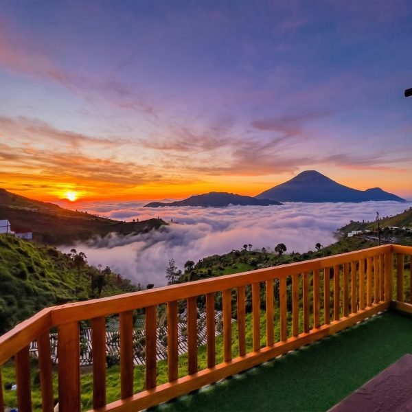 tam,bah_lautan_awan_dan_sunrise_202605171658 Kabin Dollan Sunrise Point