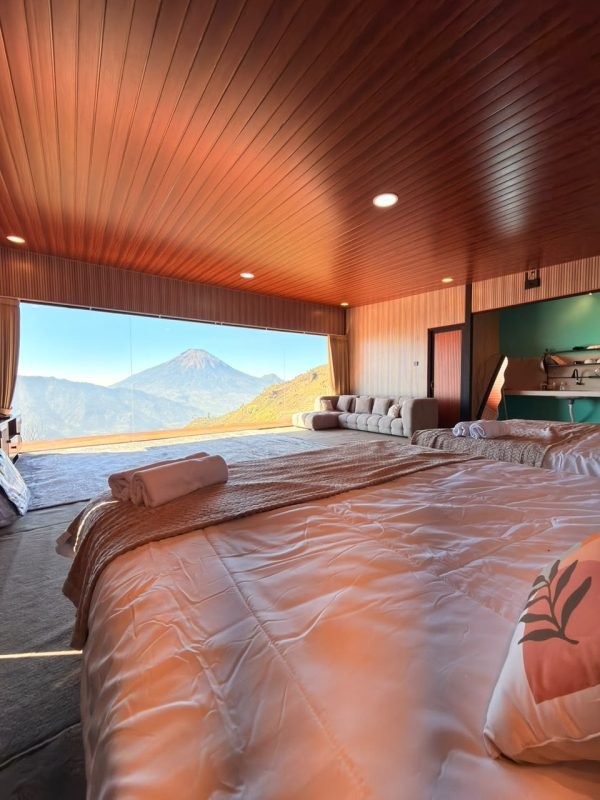 Java Sunrise Luxury 1 Cozy Cabin with Panoramic Highland View